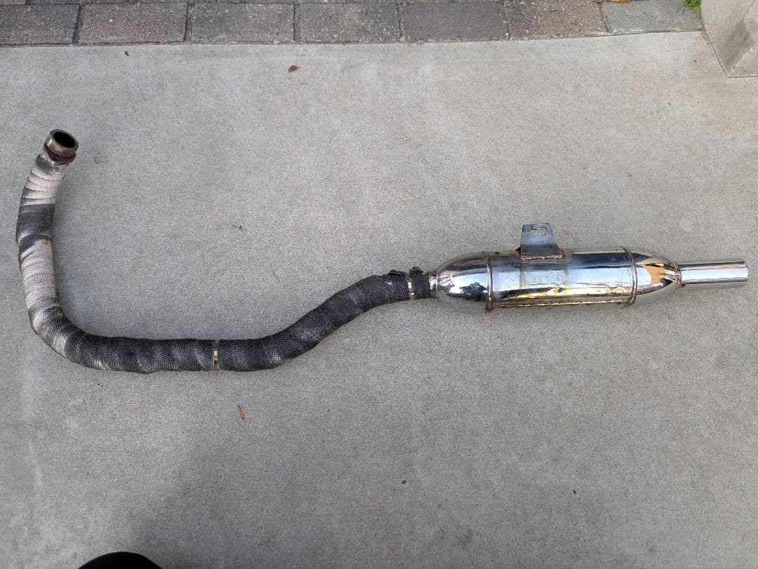 YAMAHA YB125SP キャブトンマフラー