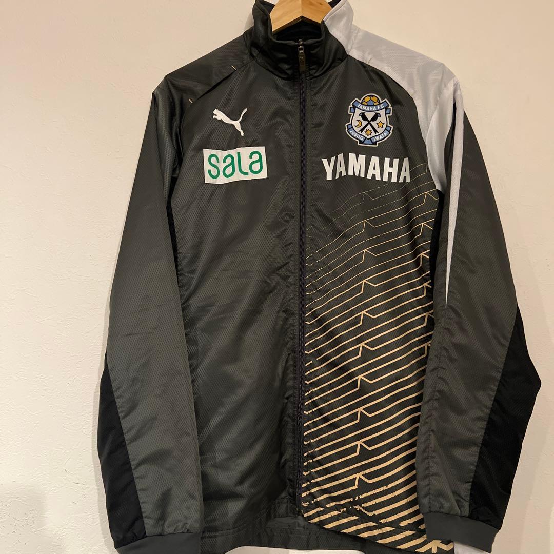 【希少】ジュビロ磐田 PUMA プーマ　サッカー トレーニングウェア 支給品