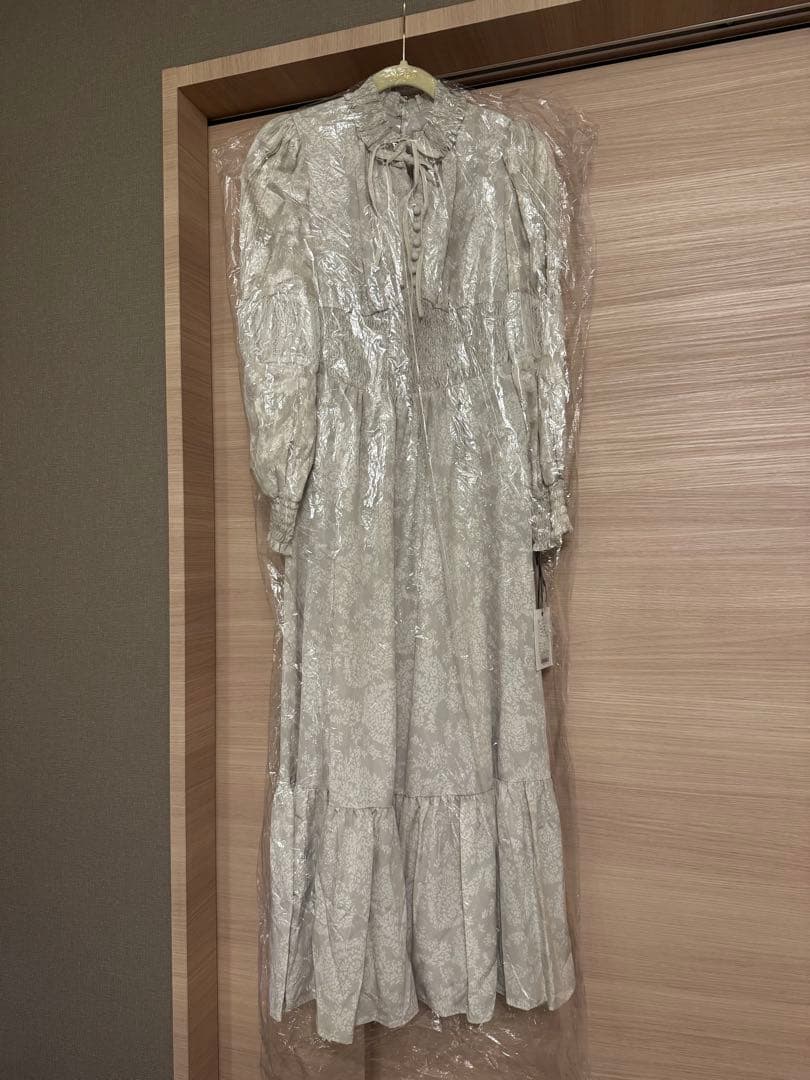 【未使用】SサイズWinter Floral Long-sleeve Dress