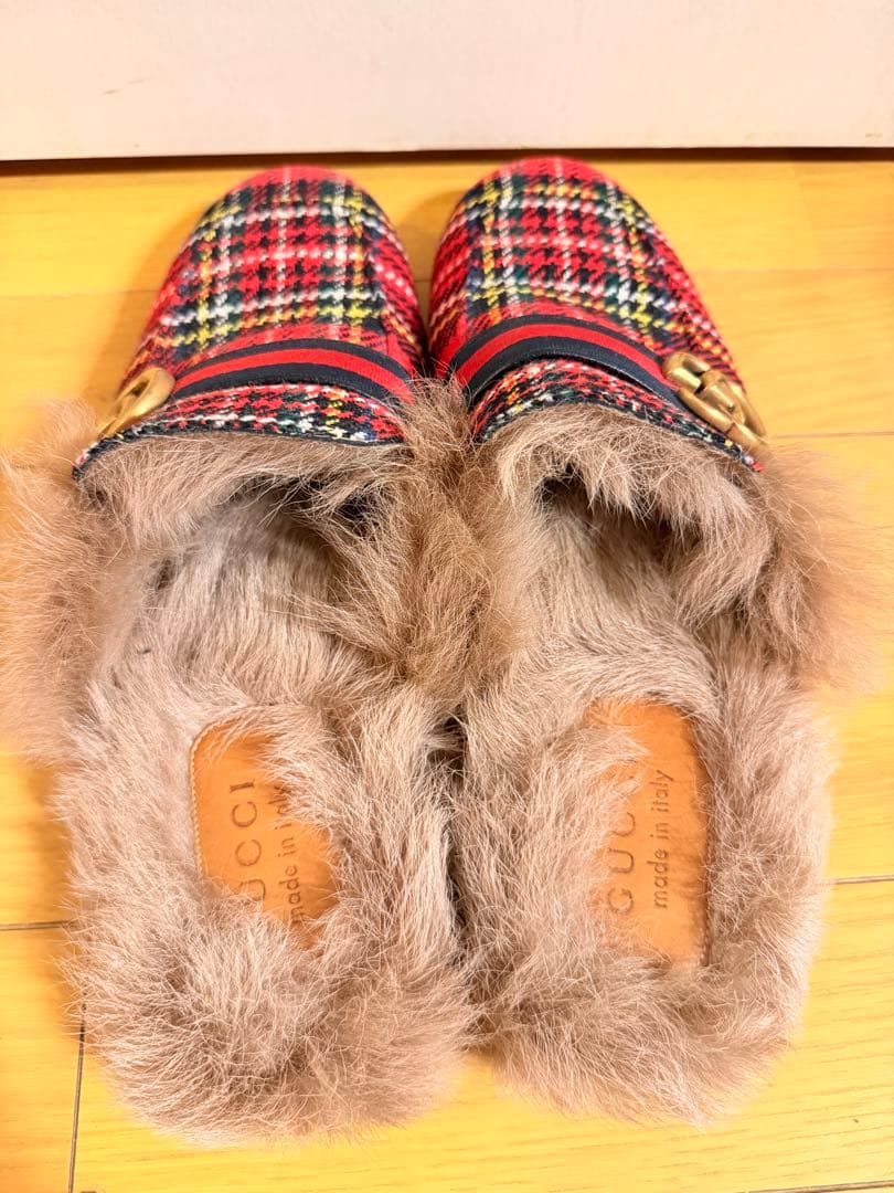 ゲ*ム様 【週末限定値下げ】 GUCCI プリンスタウンレッドチェック柄ファー付