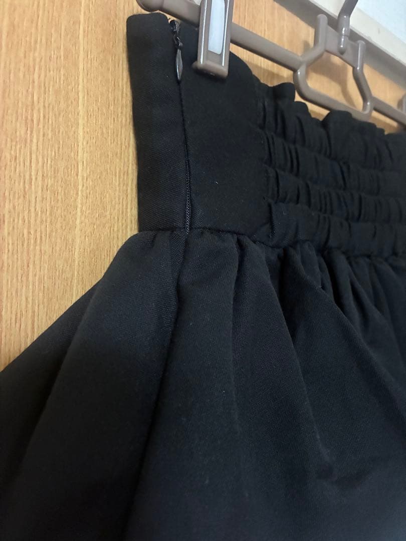 pium コットンフリルリボンティアードミニスカート　ブラック　ぴうむ
