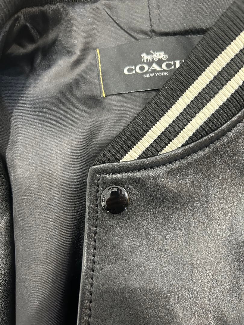 COACH ブラック レザー スタジャン S