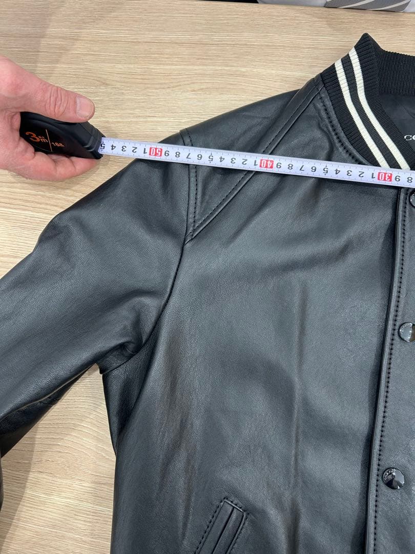 COACH ブラック レザー スタジャン S