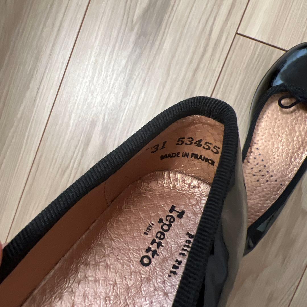 Repetto ブラック エナメル　バレエシューズ 31