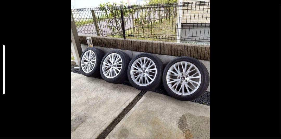 トヨタ 18インチ AXVH70 カムリ 純正ホイール