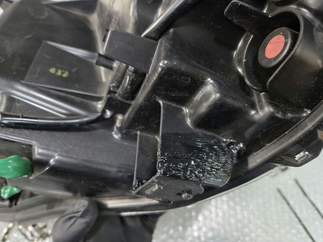 トヨタ　 カローラフィールダー　LED左ヘッドライト NRE161G 16系