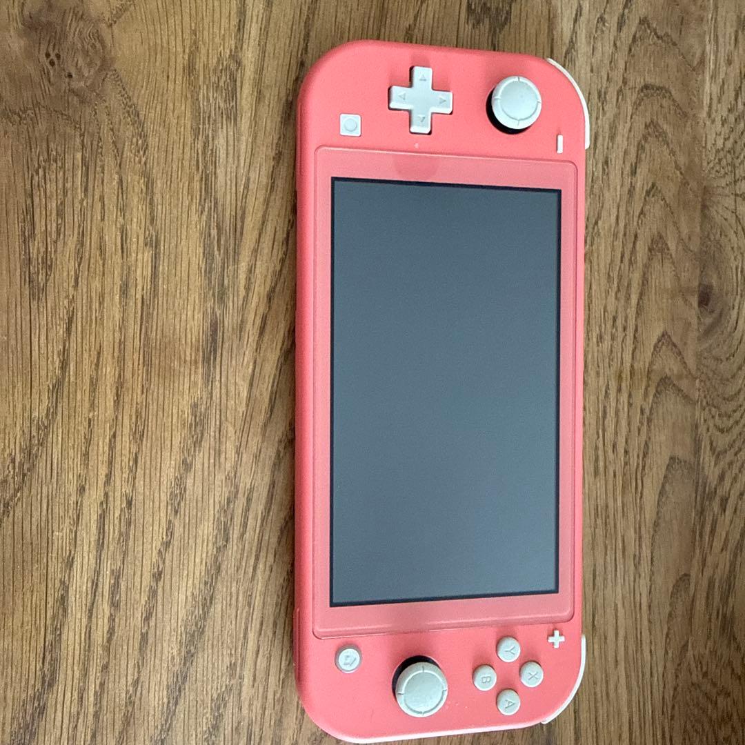NanaoさんNintendo Switch Lite ピンク 本体とカバー付き