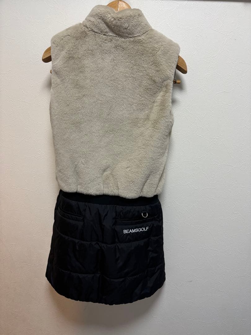 美品　BEAMS GOLF レディース ベスト Sサイズ ベージュ×黒