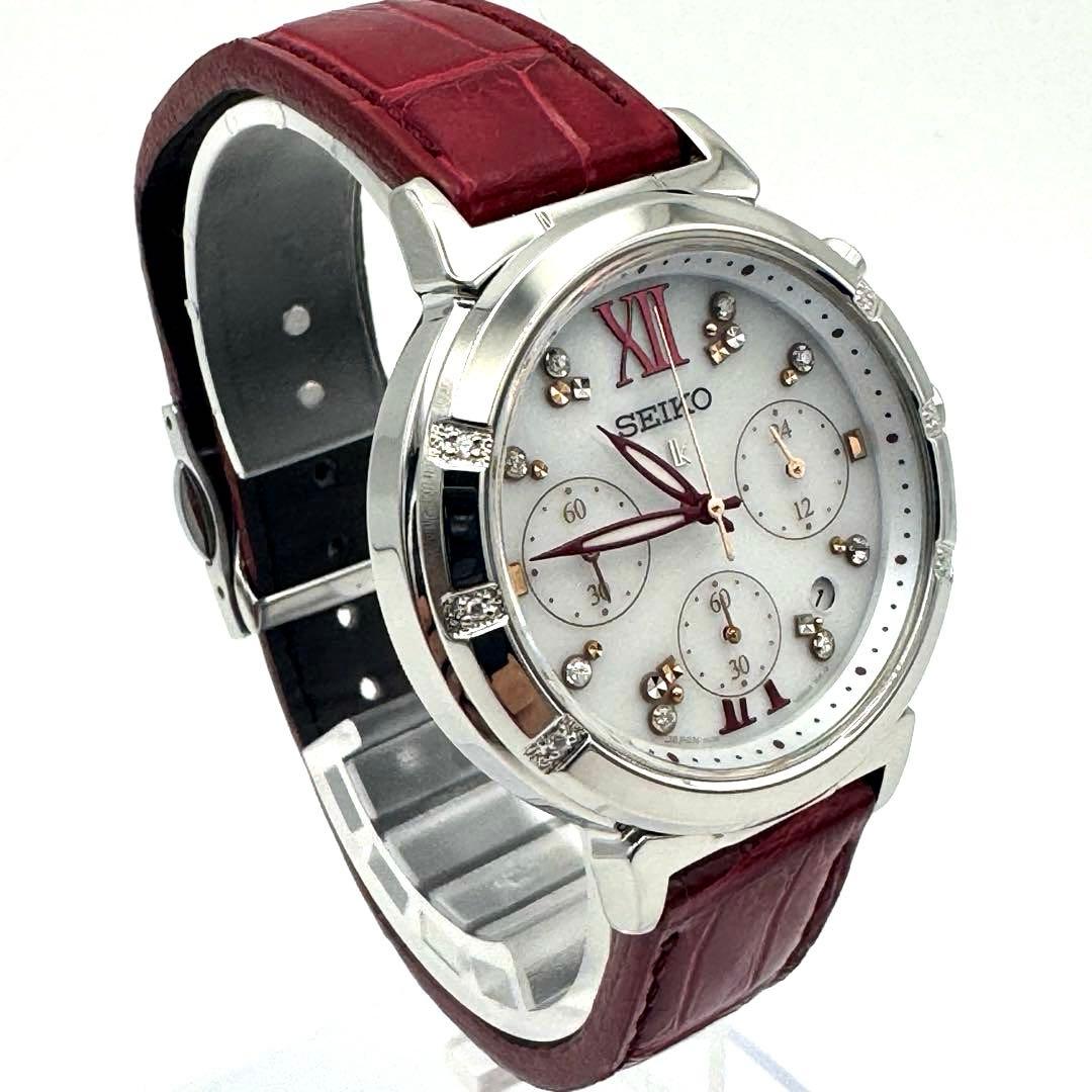 【美品】20周年記念限定モデル ダイアモンド14P SEIKO LUKIA腕時計