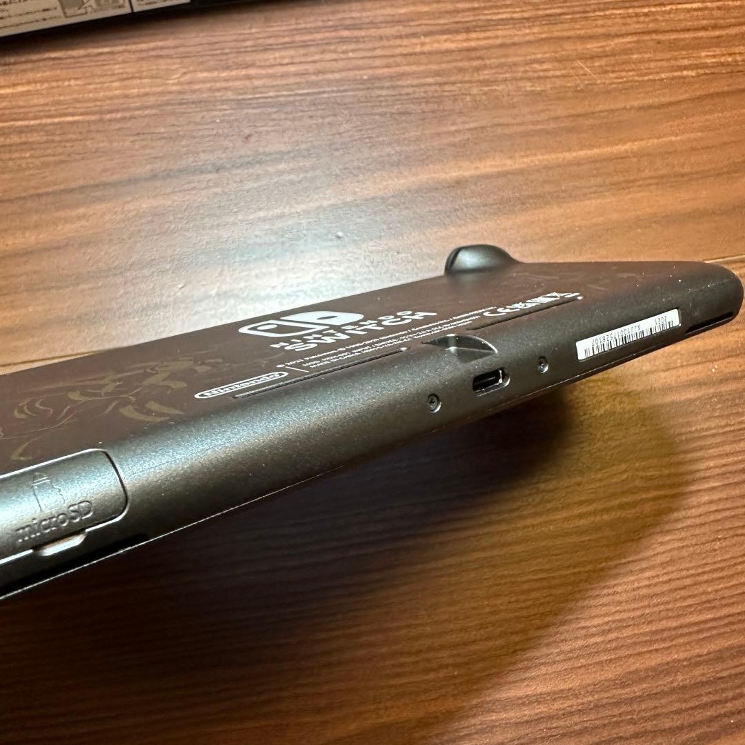 Nintendo Switch Lite 本体 ディアルガ・パルキア 3422