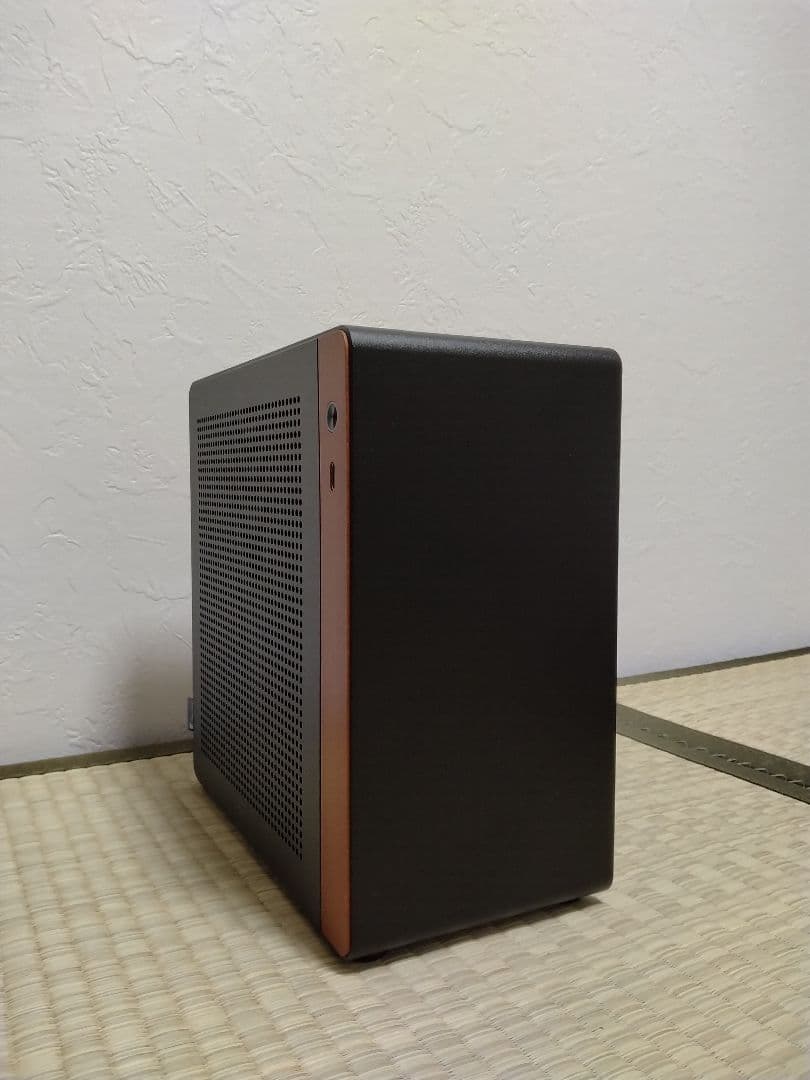 自作コンパクトデスクトップPC