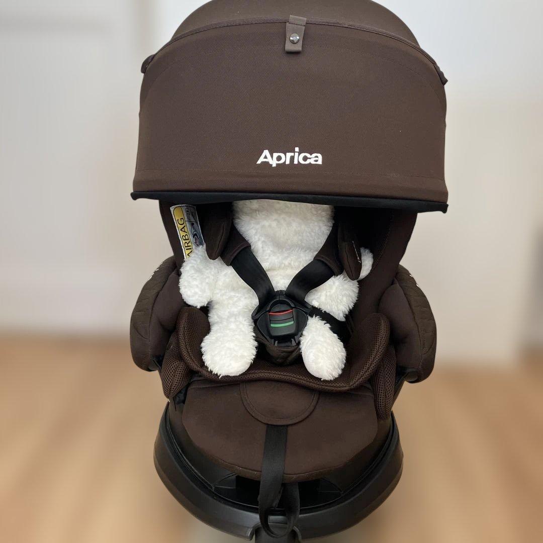 N.G様　Aprica フラディアグロウ　ISOFIX ブラウン