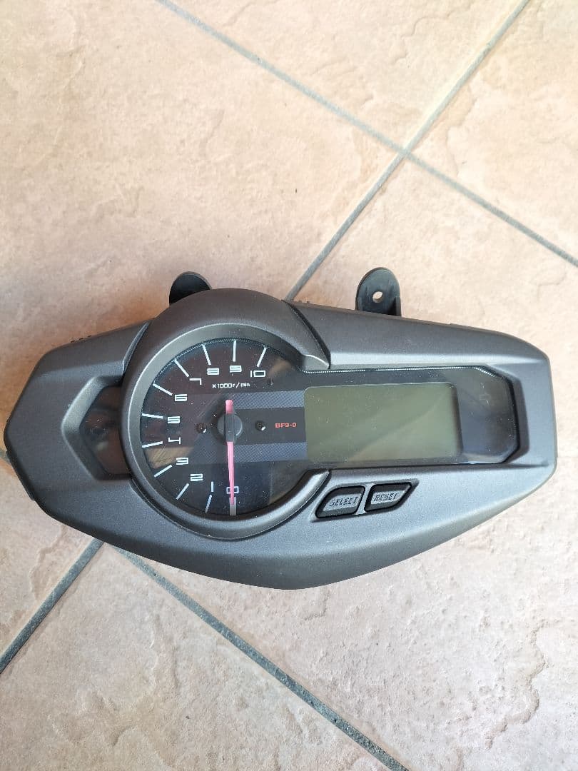 シグナスX　4型後期メーター　ODD 6000㌔台