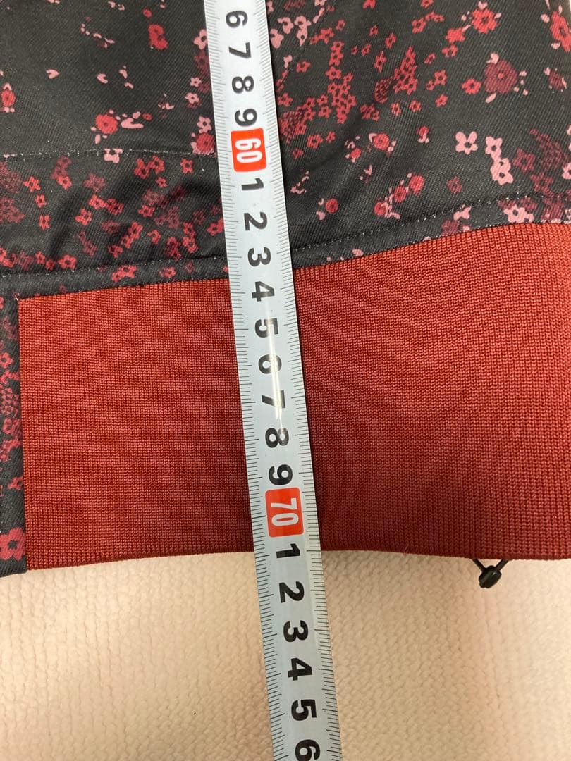 VOLCOM レディーススノーボードウェア　Mサイズ