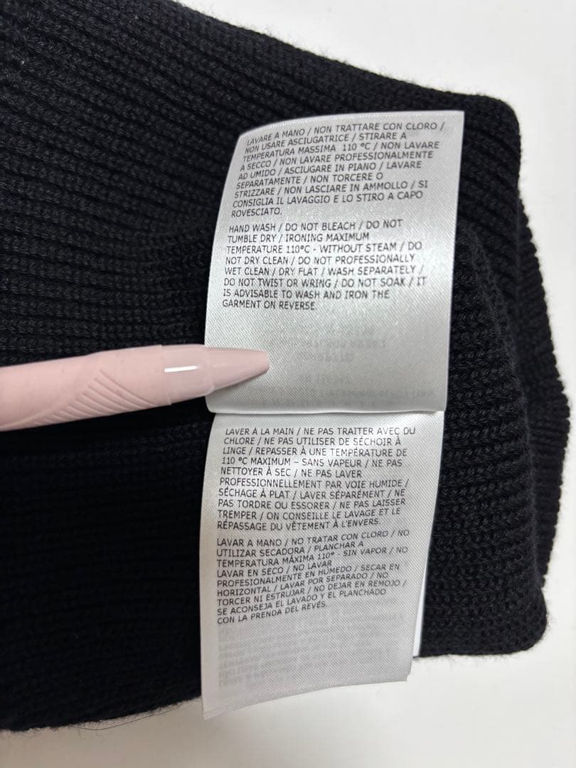 MONCLER モンクレール　ブラック ニット帽　ビーニー