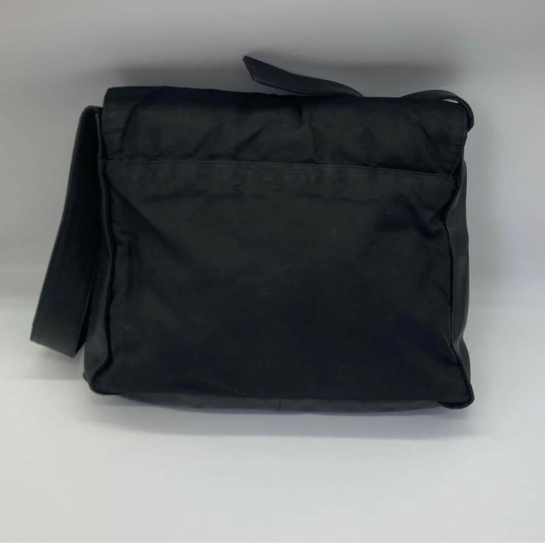 PRADA メッセンジャーバッグ　三角ロゴ　白タグ　メンズ　レディース　ブラック