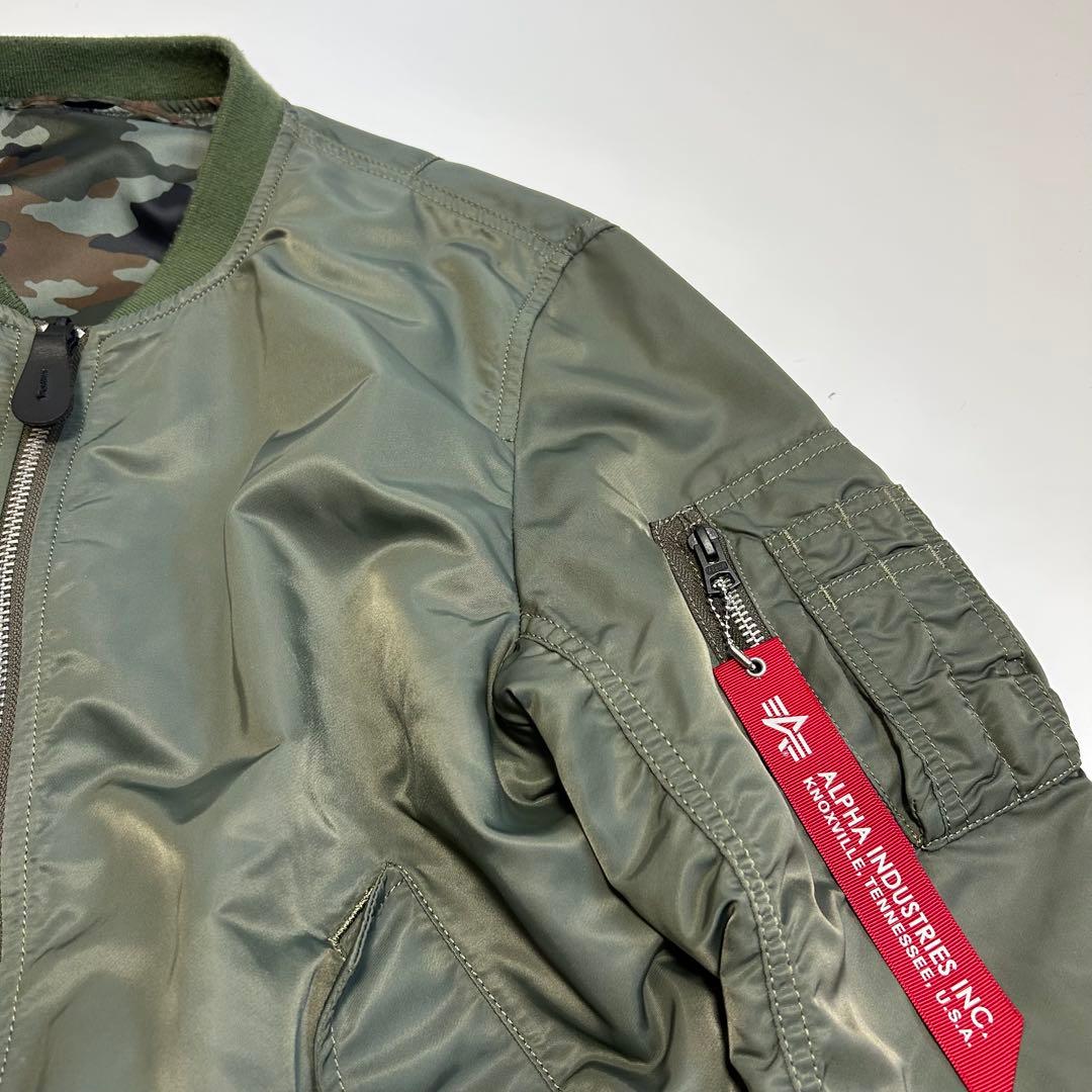 ALPHAINDUSTRIES × URBANRESEARCHiD MA-1