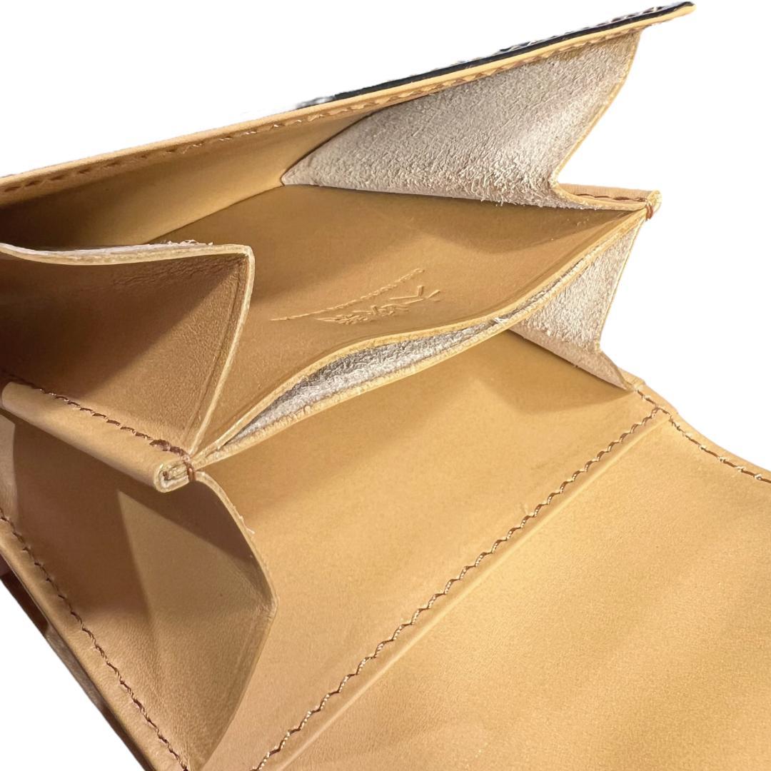 大峽製鞄 OHBA コードバン 二つ折り財布 ブラック 黒 ナチュラル　大峡