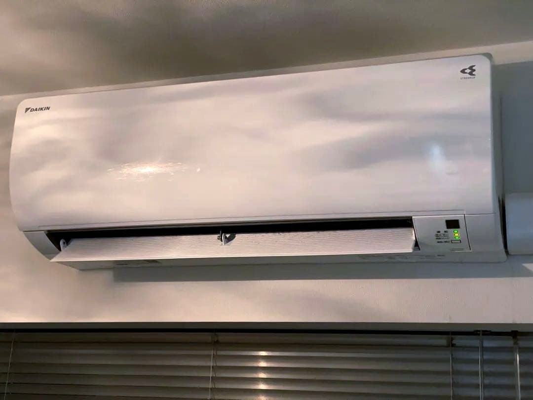 ダイキン AN223AEBKSW 2023年製 6畳用エアコン 室内外機