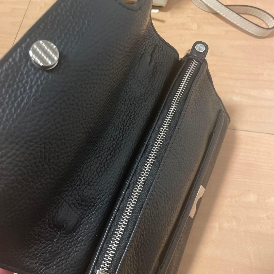 ザネラート　ニーナ