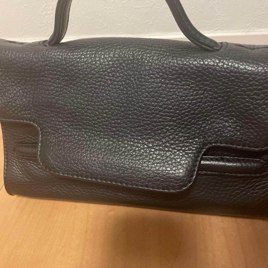 ザネラート　ニーナ