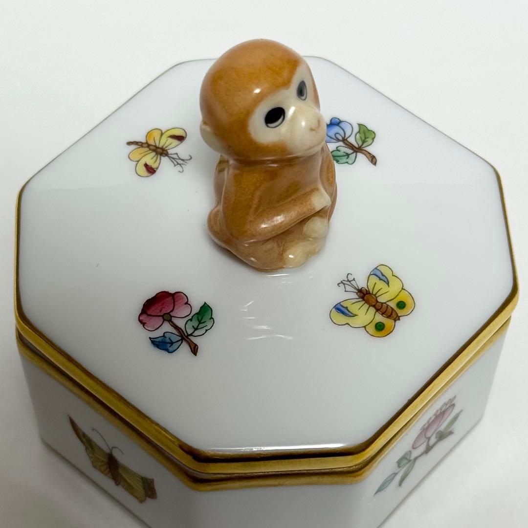 【美品】HEREND ヴィクトリア プレーン 干支小筺 申 さる ボンボニエール