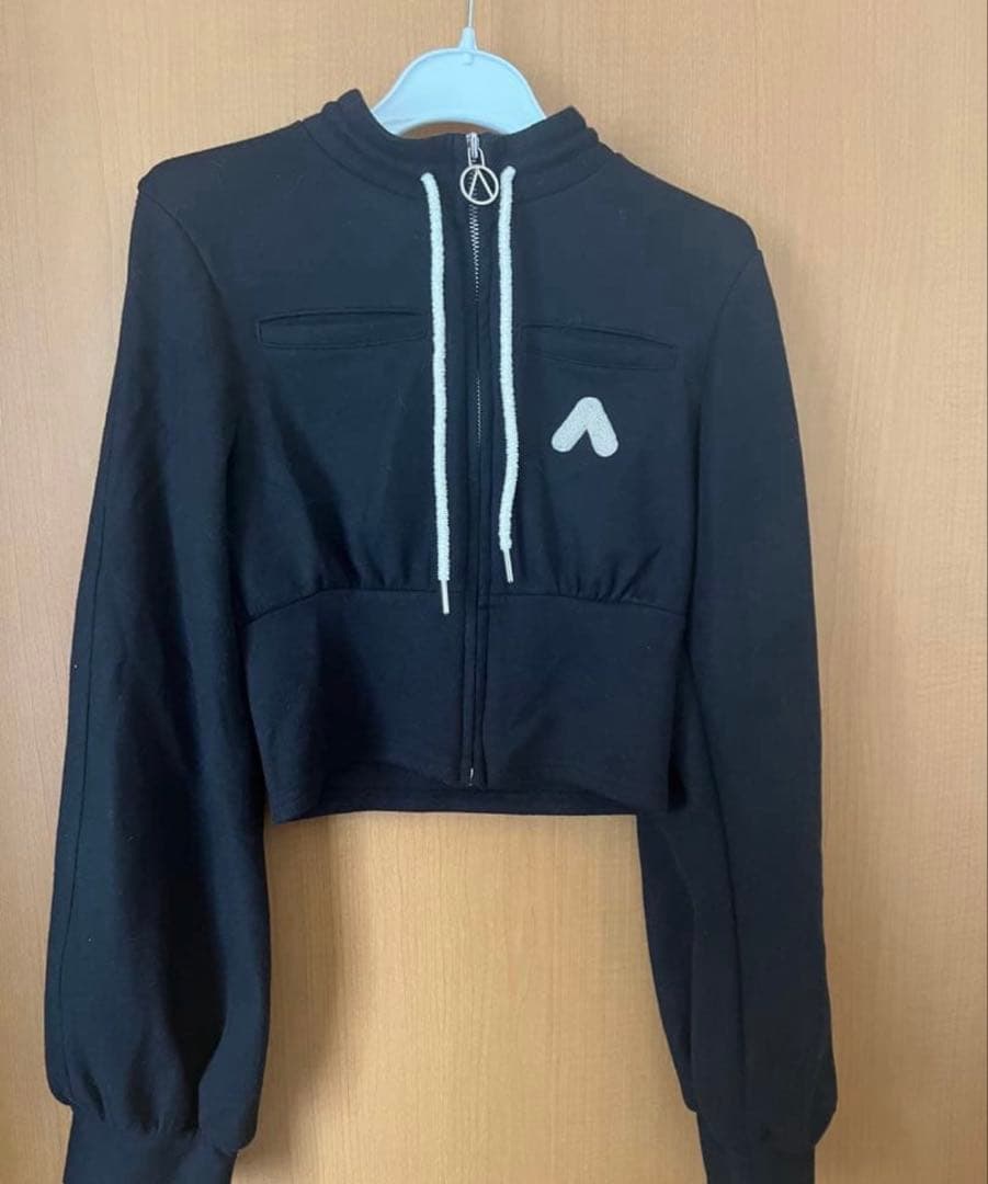 ANDMARY パーカー　Willow line tops BLACK