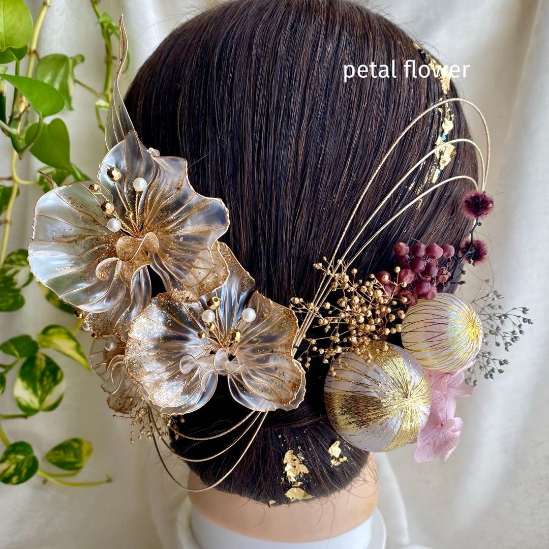 【きらめく胡蝶蘭】アメリカンフラワーの髪飾り　紫　パープル　金箔付　水引付　着物