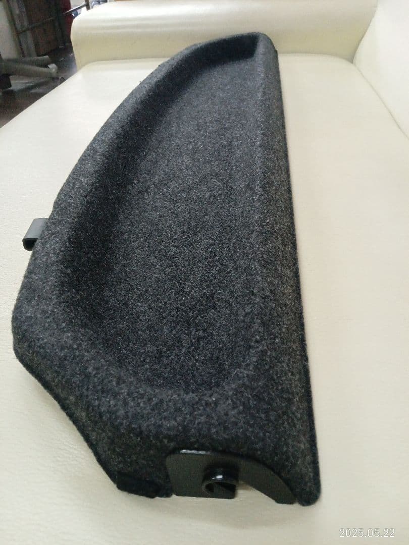 ダイハツエッセDBA-L235純正オプショントノカバートランクカバー