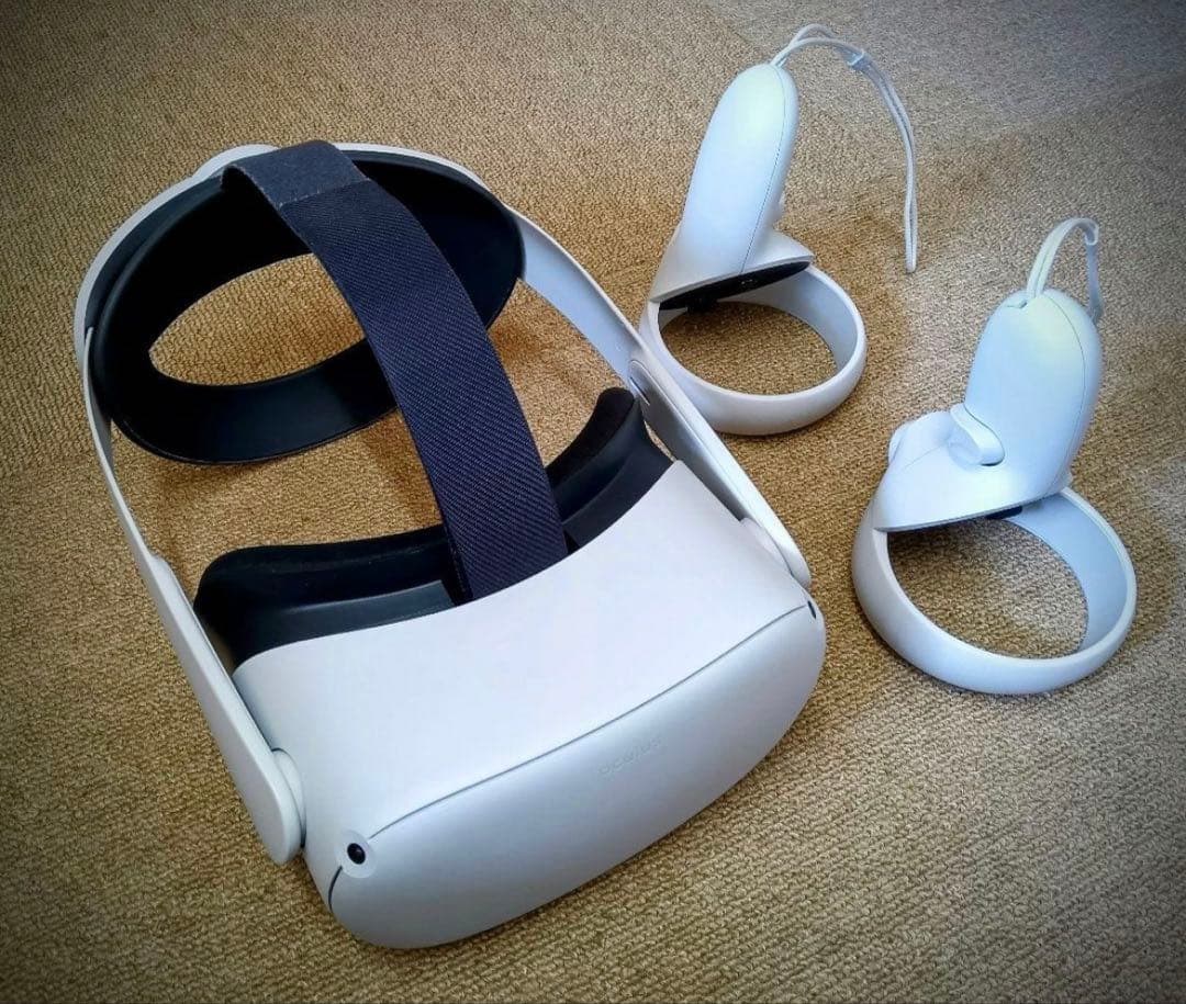 パ*ー様  Quest 2 64GB + Eliteストラップ