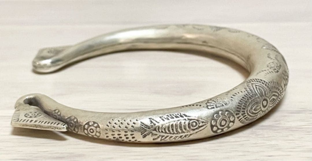 csew カレンシルバー バングル