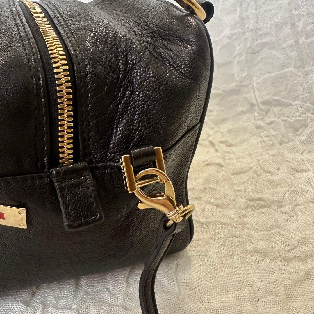 しーちゃん様 GILLI ミッキー Disney キューブバック レザー コラボ