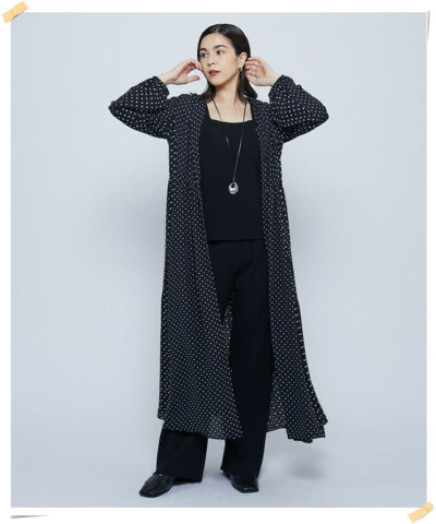 MOGAプリーツシフォンワンピース