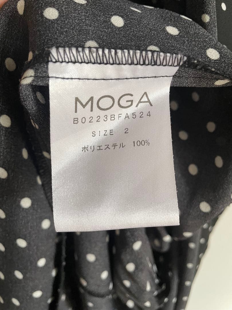 MOGAプリーツシフォンワンピース