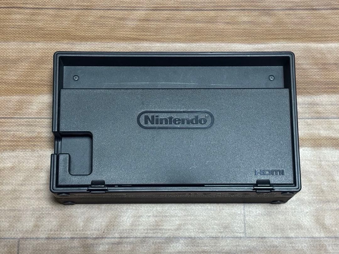 Nintendo Switch 本体 青と黄色のジョイコン