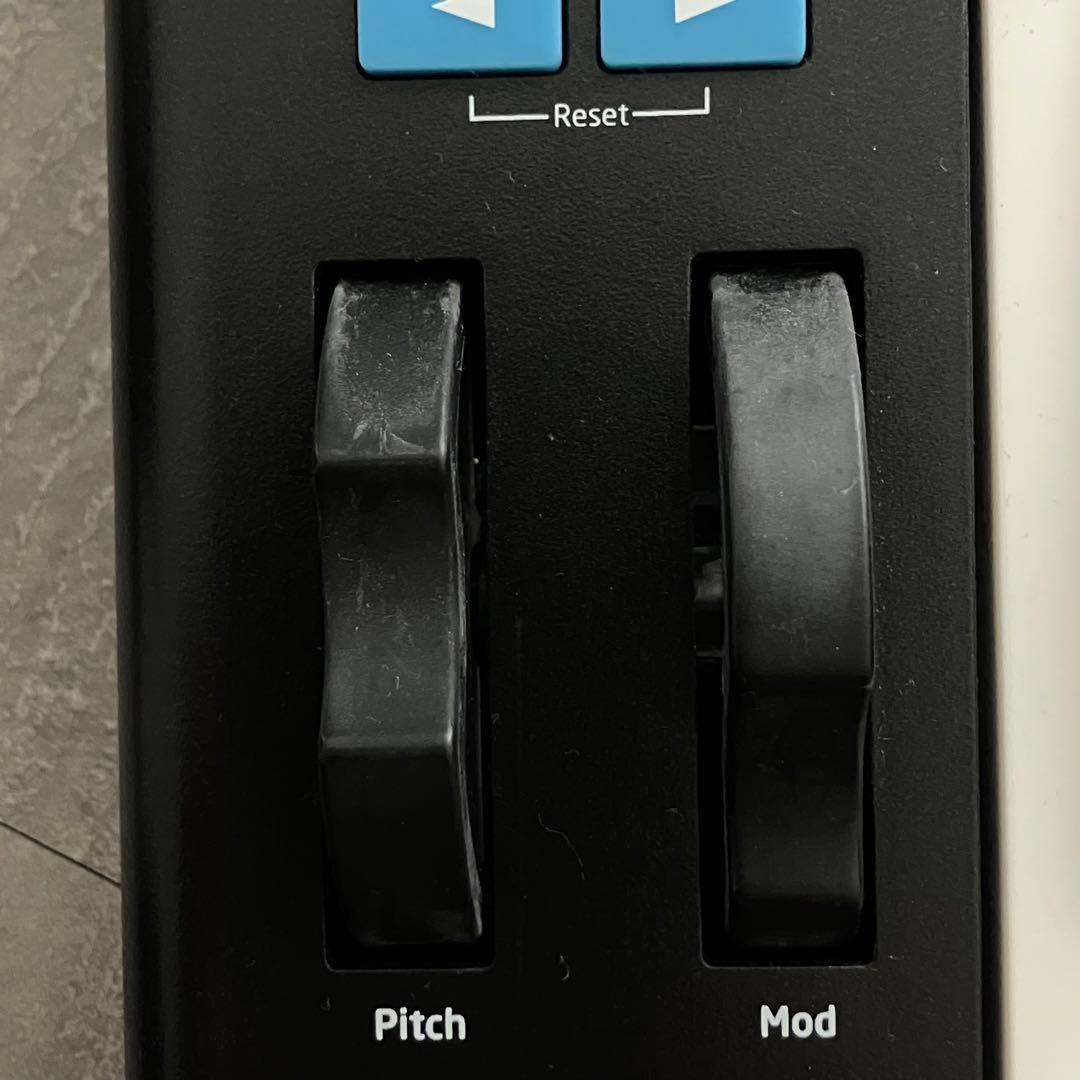 鍵盤楽器 Novation Bass Station II