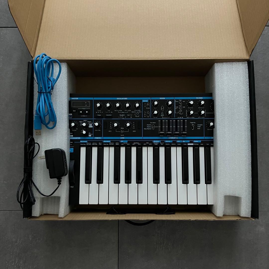 鍵盤楽器 Novation Bass Station II