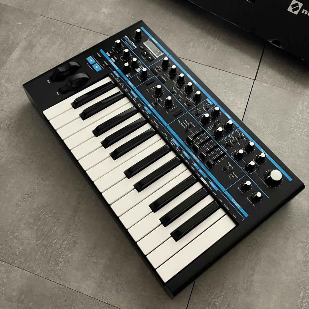 鍵盤楽器 Novation Bass Station II