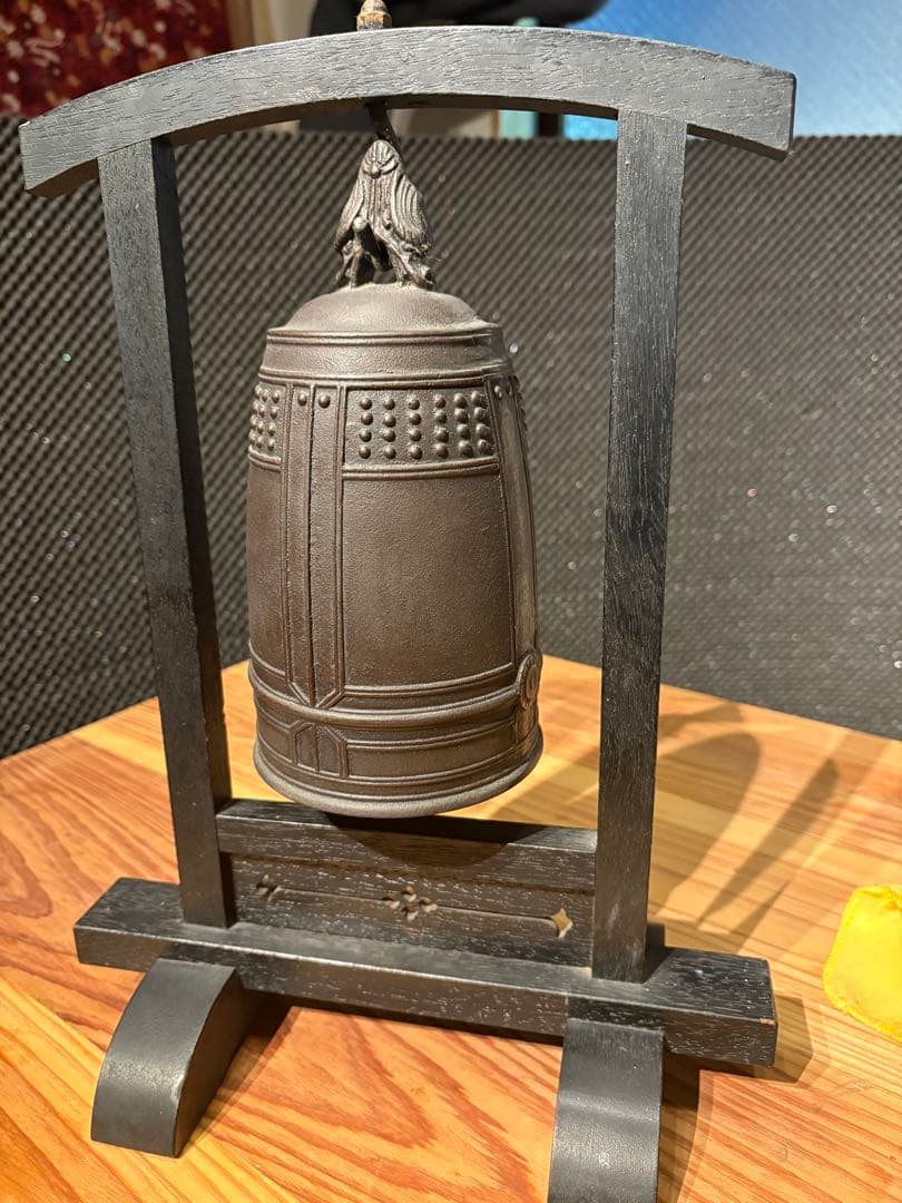 鋳鉄製 半鐘写し 置き撞鐘（木製鐘架・撞木付）