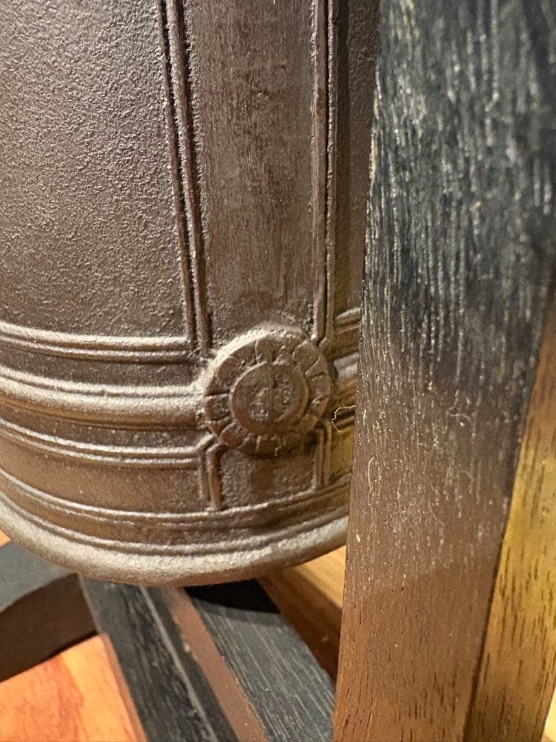 鋳鉄製 半鐘写し 置き撞鐘（木製鐘架・撞木付）