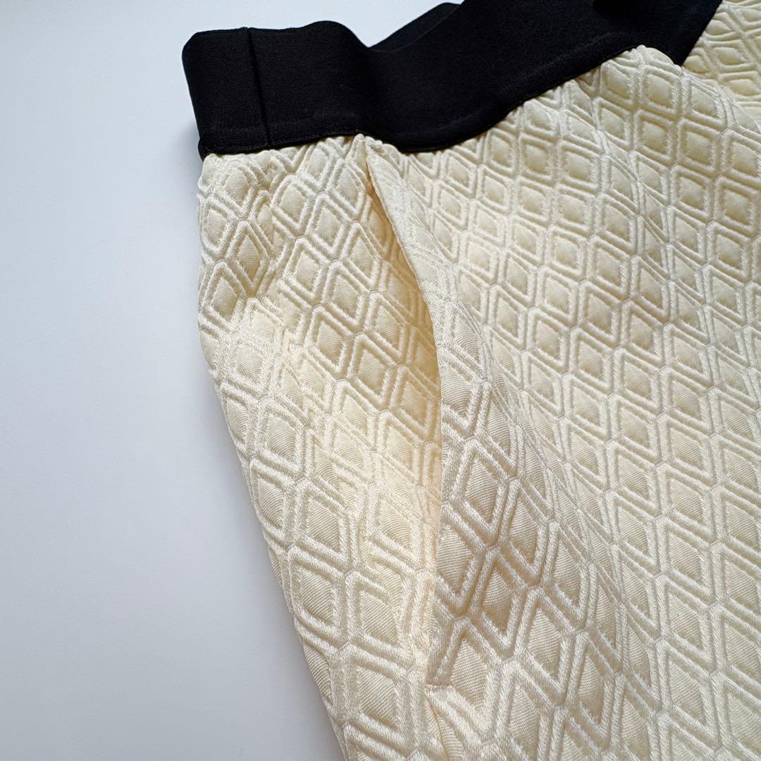 新品✨タグ付　M-fil ジャガードパンツ　アイボリー　ウエストゴム　36