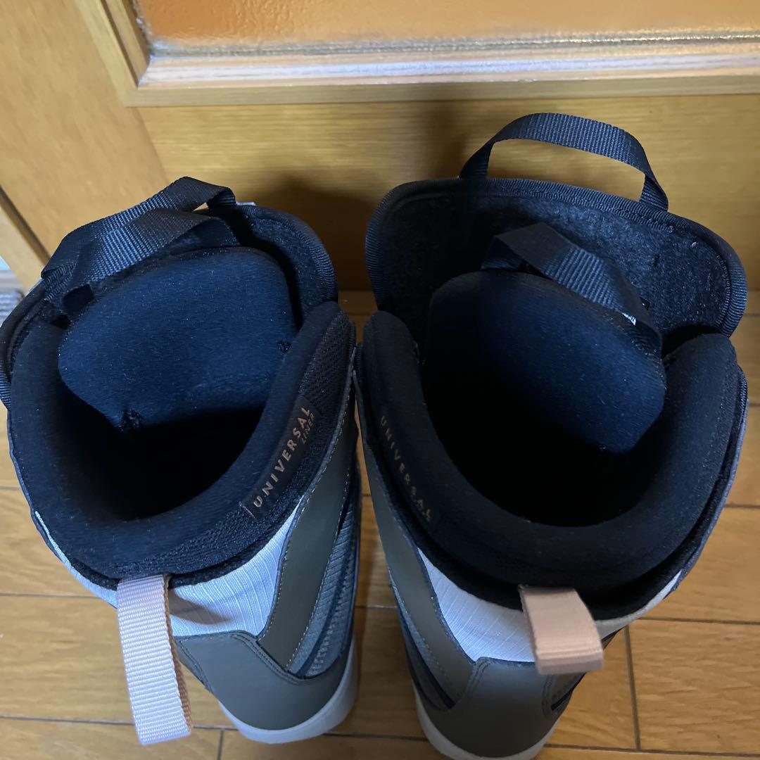 SALOMON スノーボードブーツ 25センチ