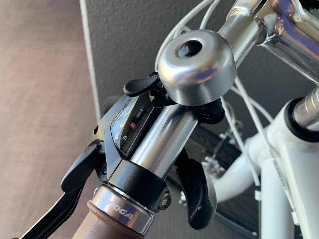 【直接引渡しも可】GIANT ESCAPE R3 2018 クロスバイク XS