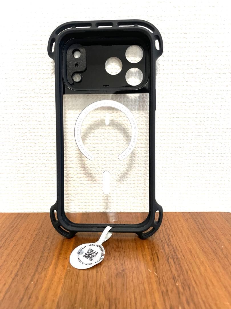 【1週間使用でほぼ新品】iPhone17ProMax用 ウルトラバウンスケース