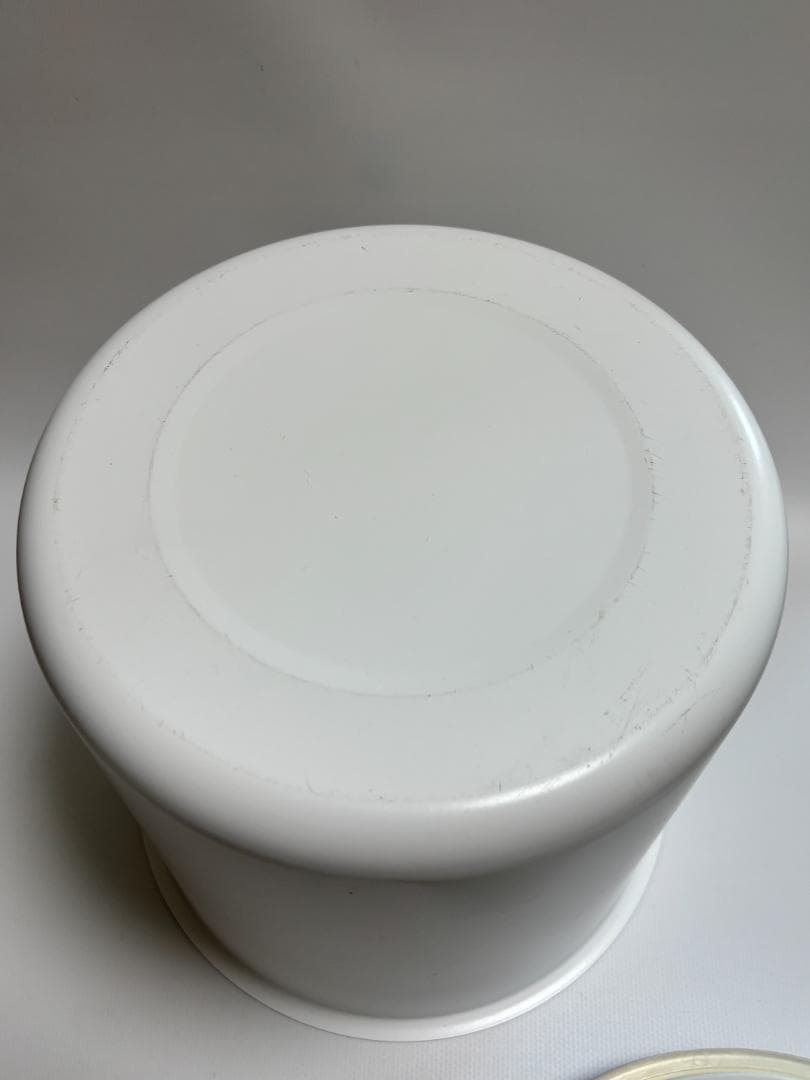 OoBLE 真空 食品保存容器 ホワイト ステンレス USED （1）