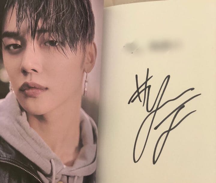 中華ヨントン ヨンジュン 直筆サイン