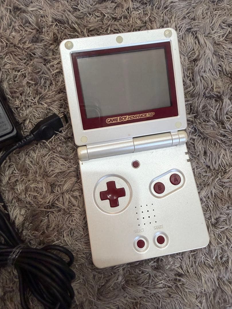 期間限定セール　ゲームボーイアドバンスSP ファミコンカラー動作確認済み