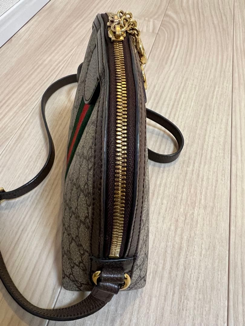 グッチ　GG ショルダーバック　レディース