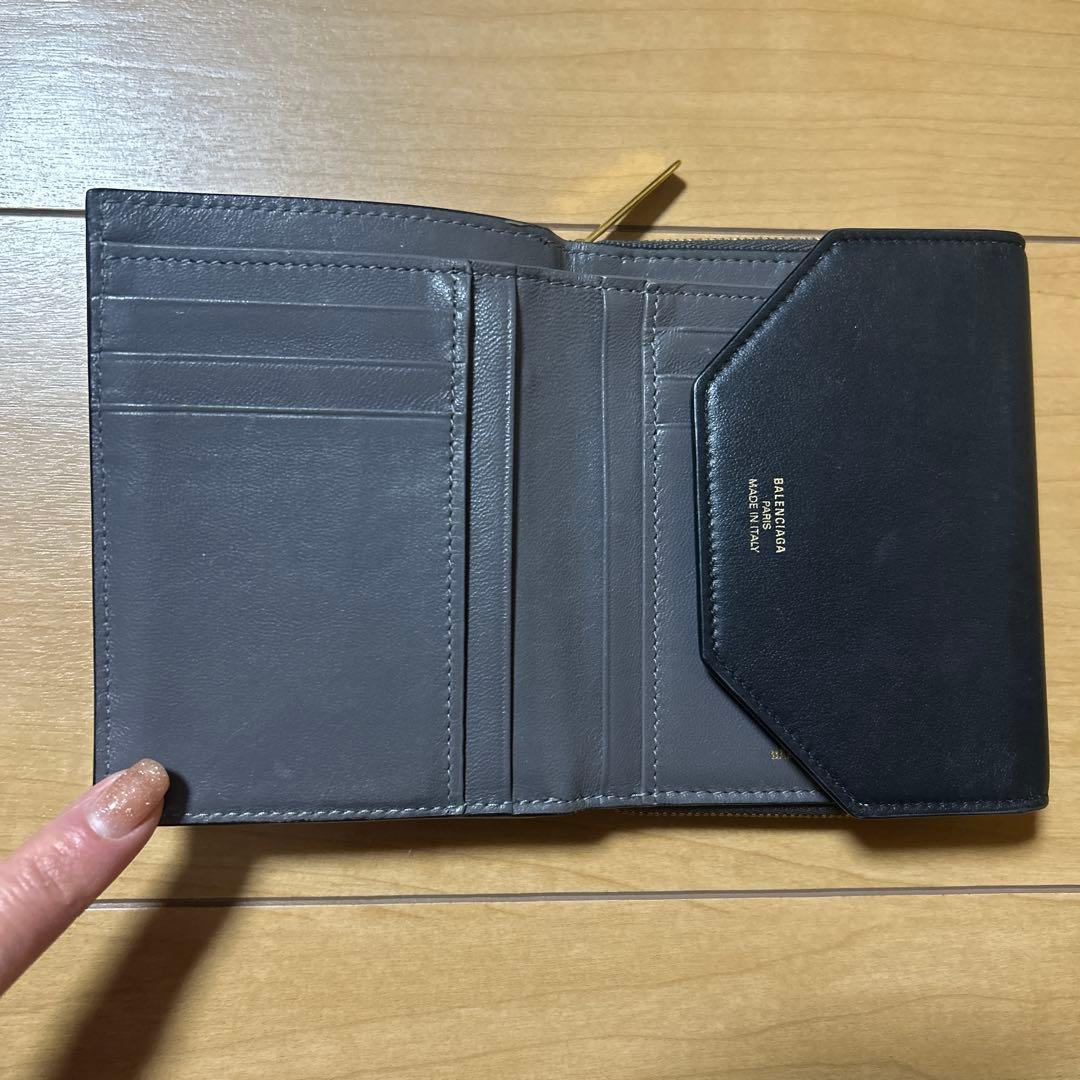 バレンシアガ　Balenciaga 三つ折り財布　ウォレット