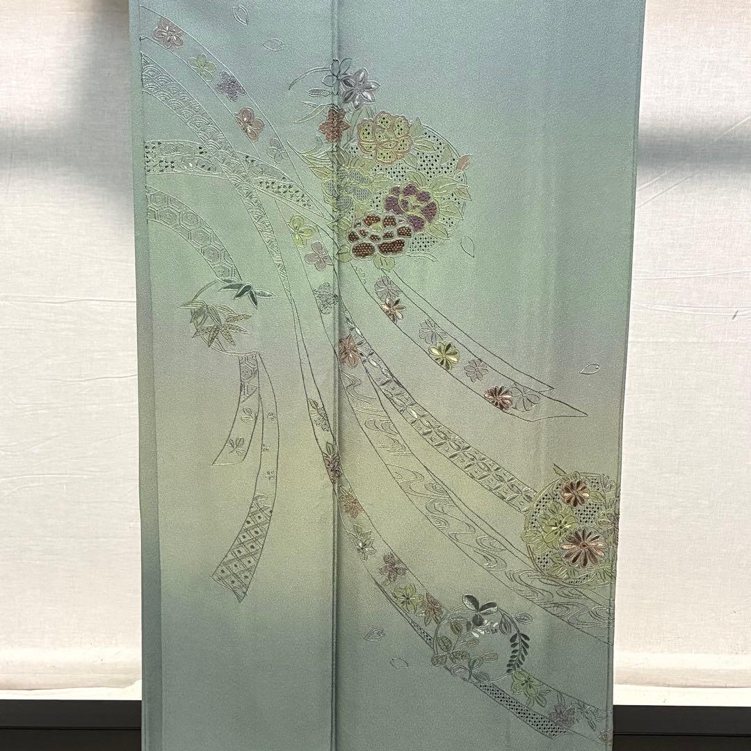 D121 訪問着 汕頭・蘇州・相良刺繍 総刺繍 正絹 着物 袷 極美品